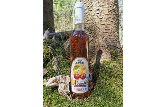 Medovina cherry 0,5L