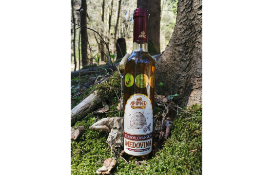 Staroslovanská medovina tmavá 0,5L